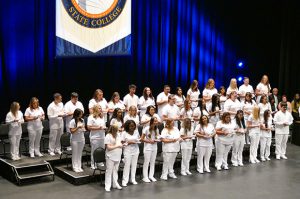 Graduates recite the Nightingale Pledge.